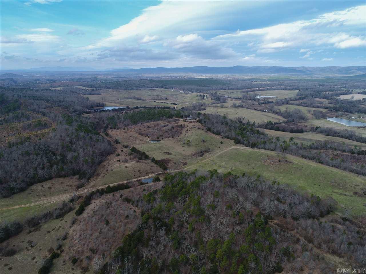 357 Mountain Vista Oden, AR 71961 Price 1,500,000 Pine Ridge