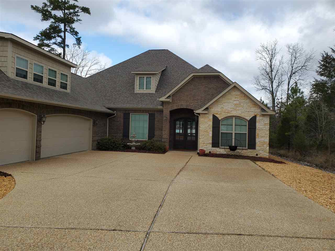 Lakeside Homes for Sale in Hot Springs Village, Arkansas CENTURY 21 H