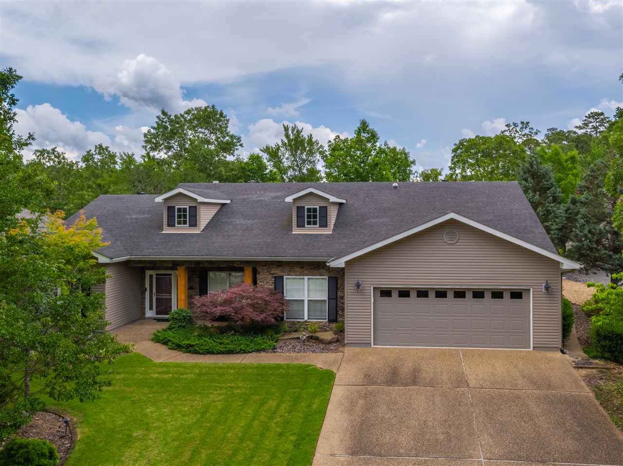 Homes For Sale In Hot Springs Village Near Magellan Golf Course 