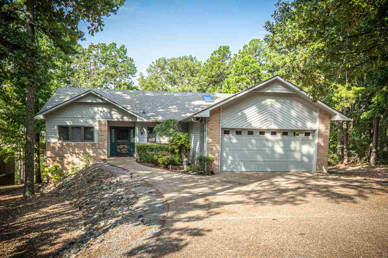 Homes for Sale in the Leon Subdivision of Hot Springs Village, Arkansas
