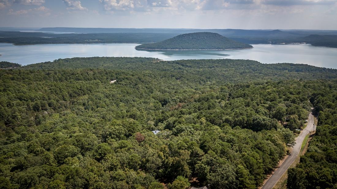 Landry Realty Lake Front Paradise with Majestic Lake View