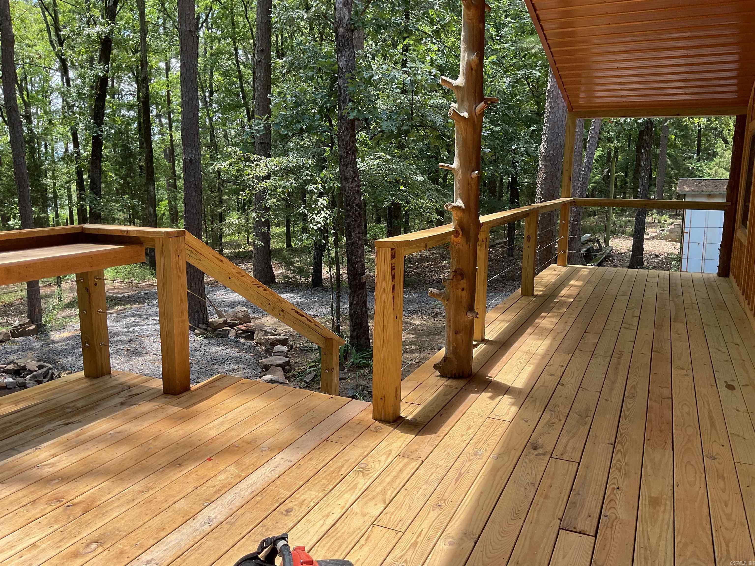 Preferred Realty Preferred Realty, specializing in Greers Ferry real