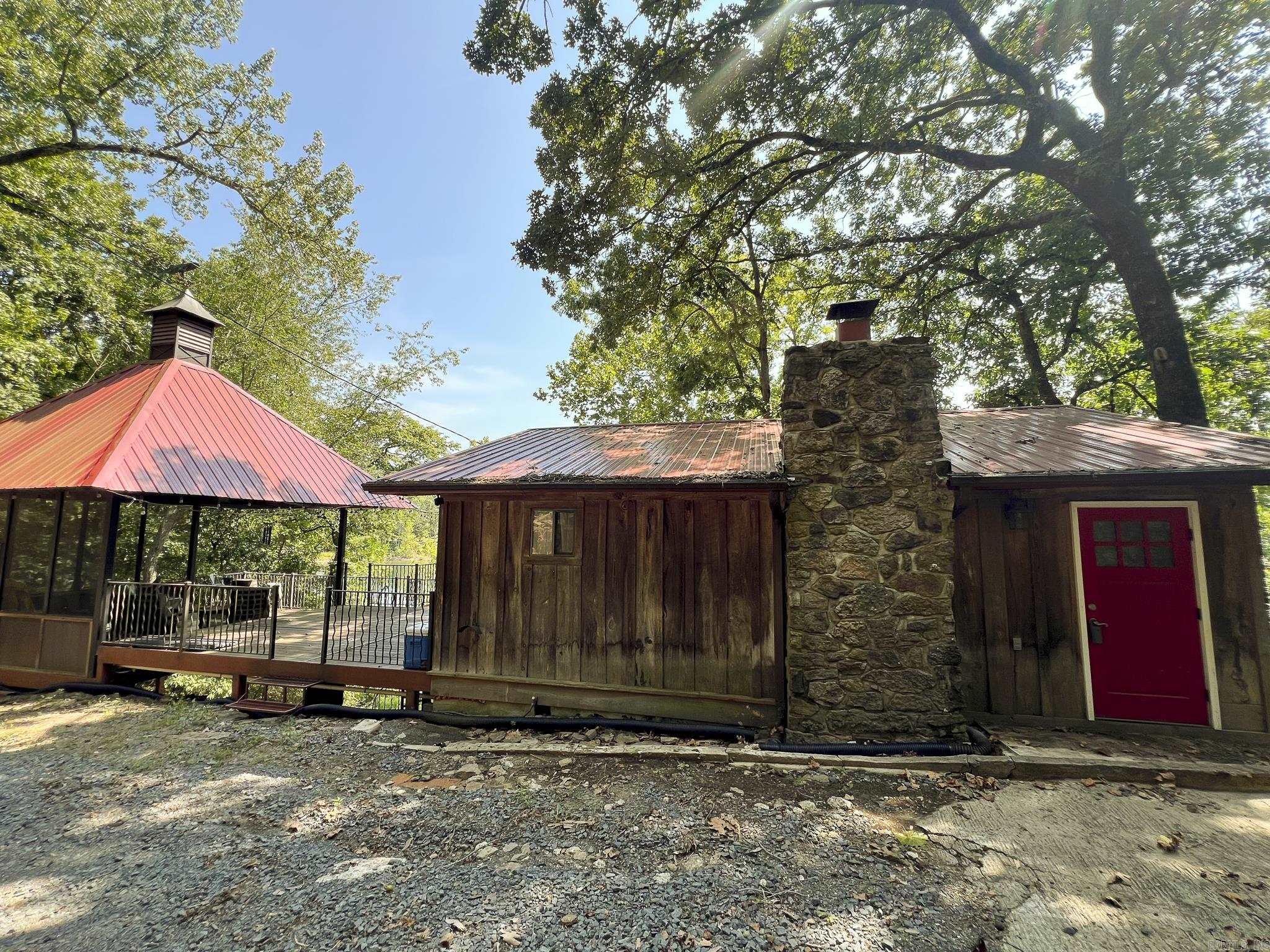 119 Lakeview