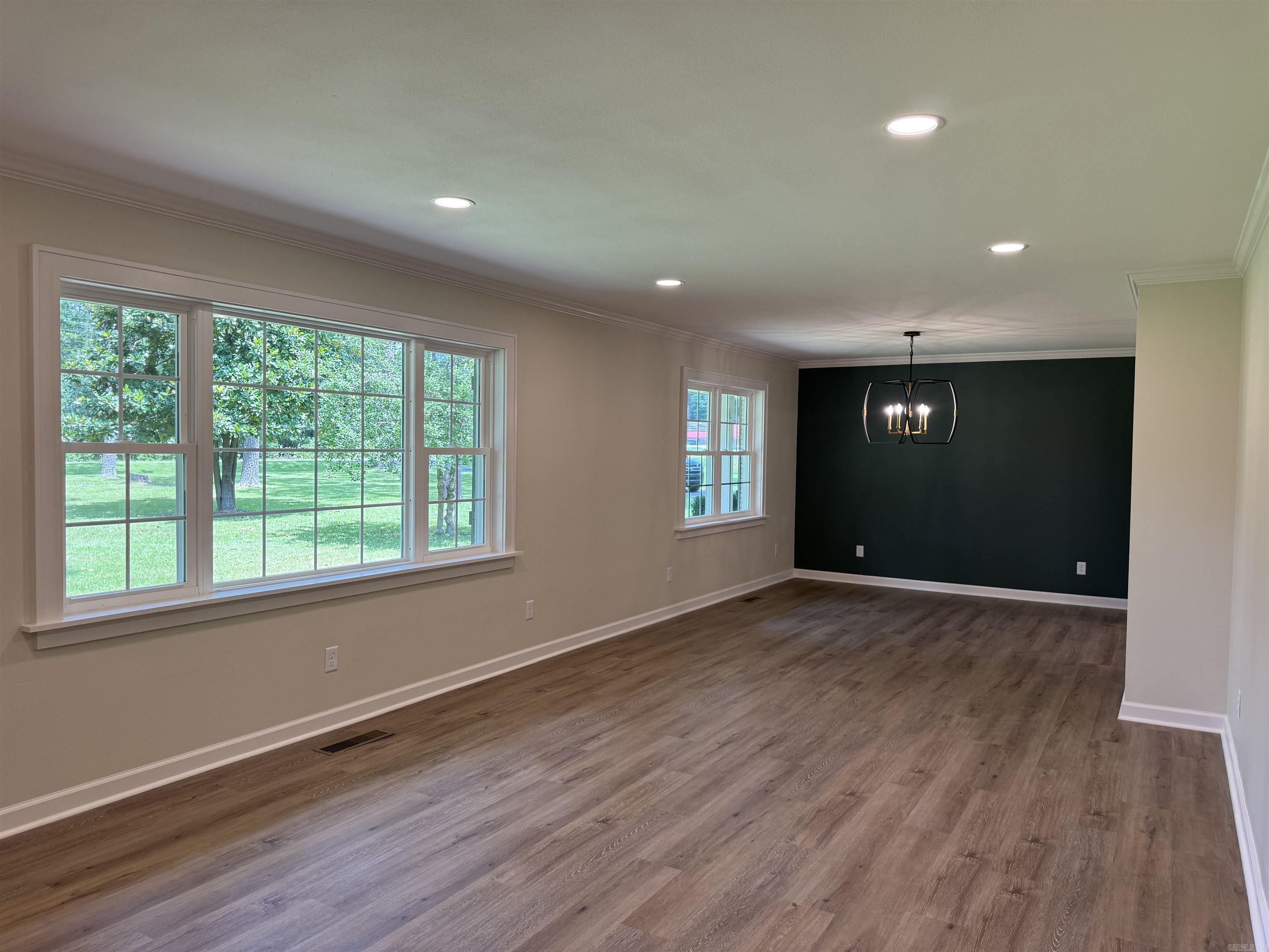 Living Room/Dining Room
