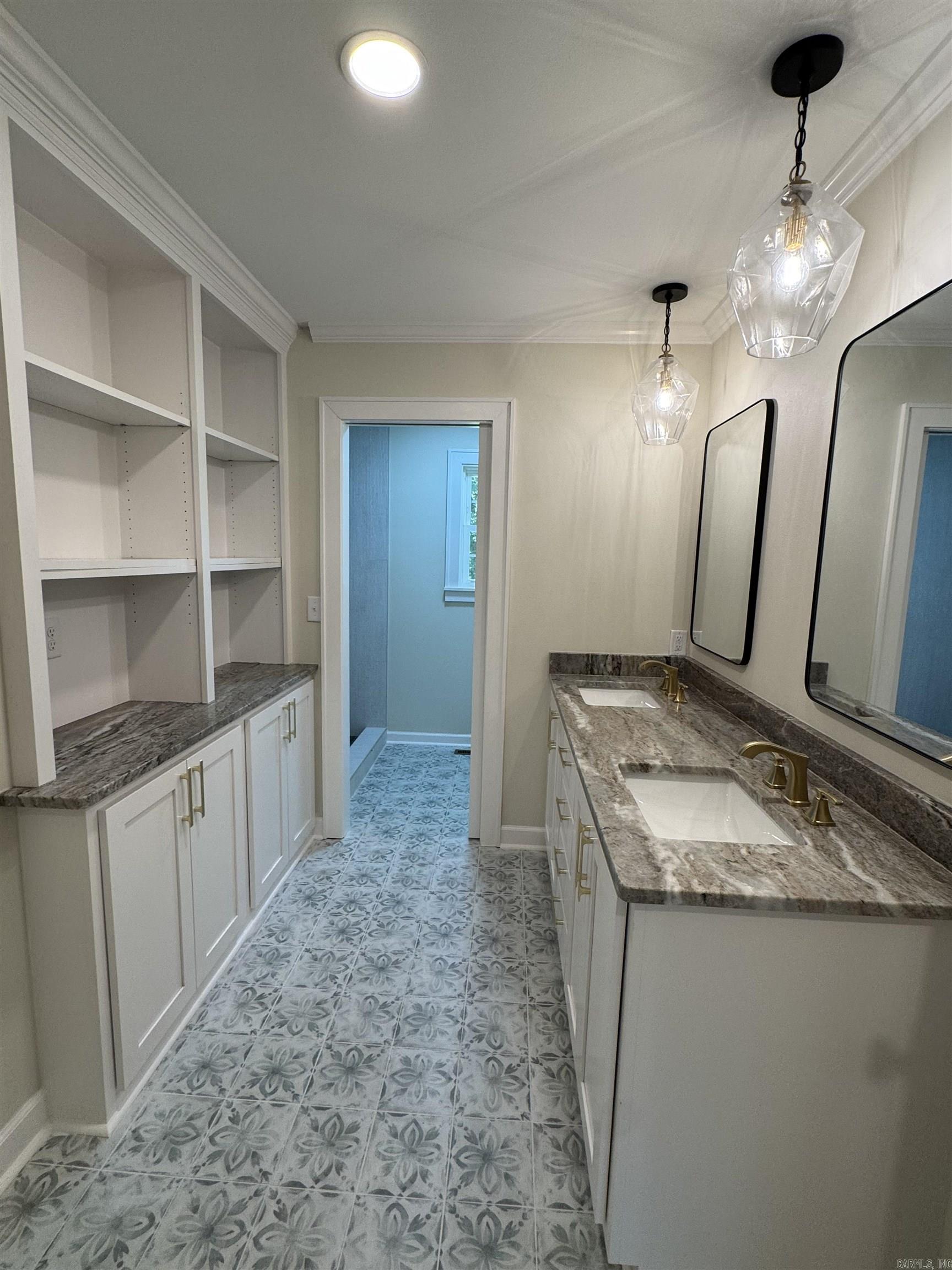Guest Bath, Double Sinks, Granite