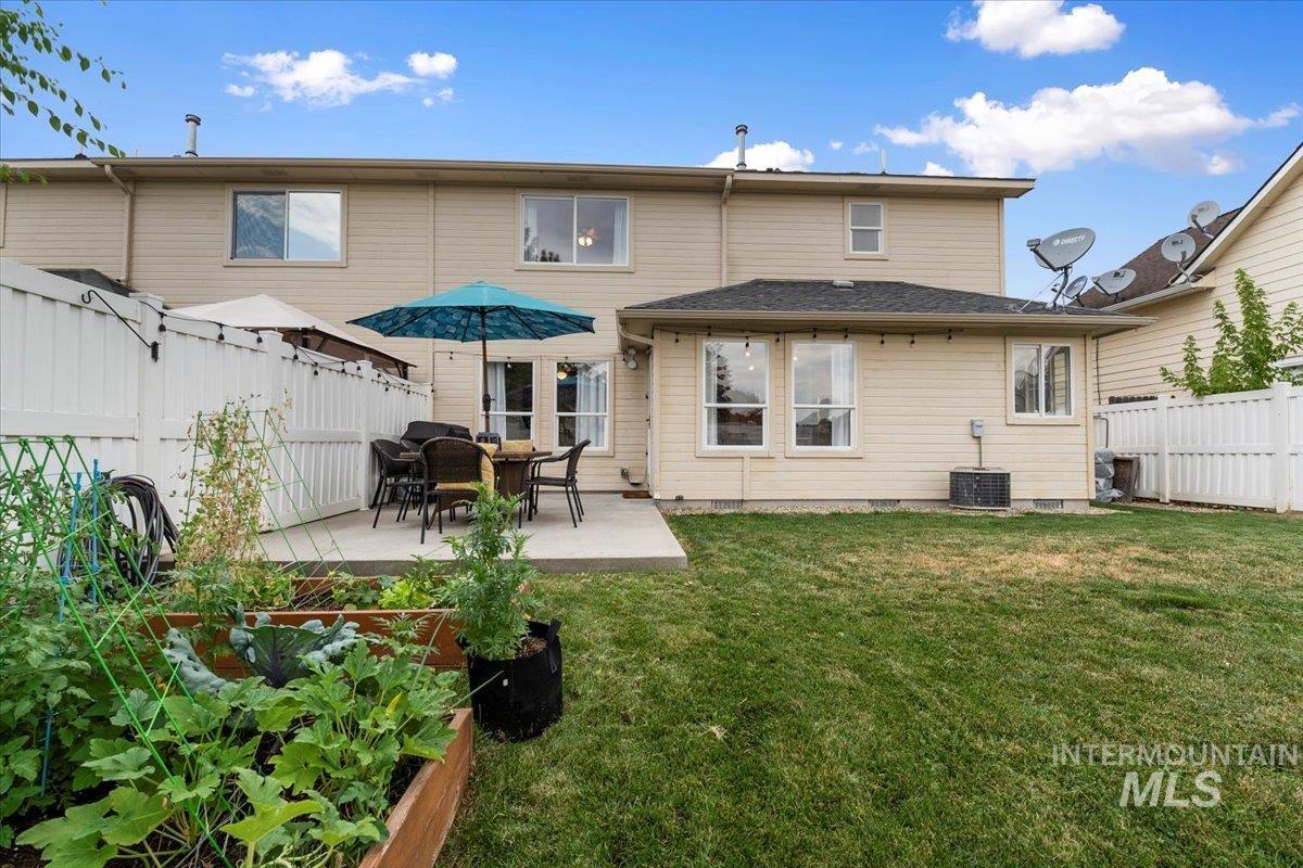 6062 S Tambourine Ave., Boise, Idaho 83709, 3 Bedrooms Bedrooms, ,2.5 BathroomsBathrooms,Residential,For Sale,6062 S Tambourine Ave.,98854858