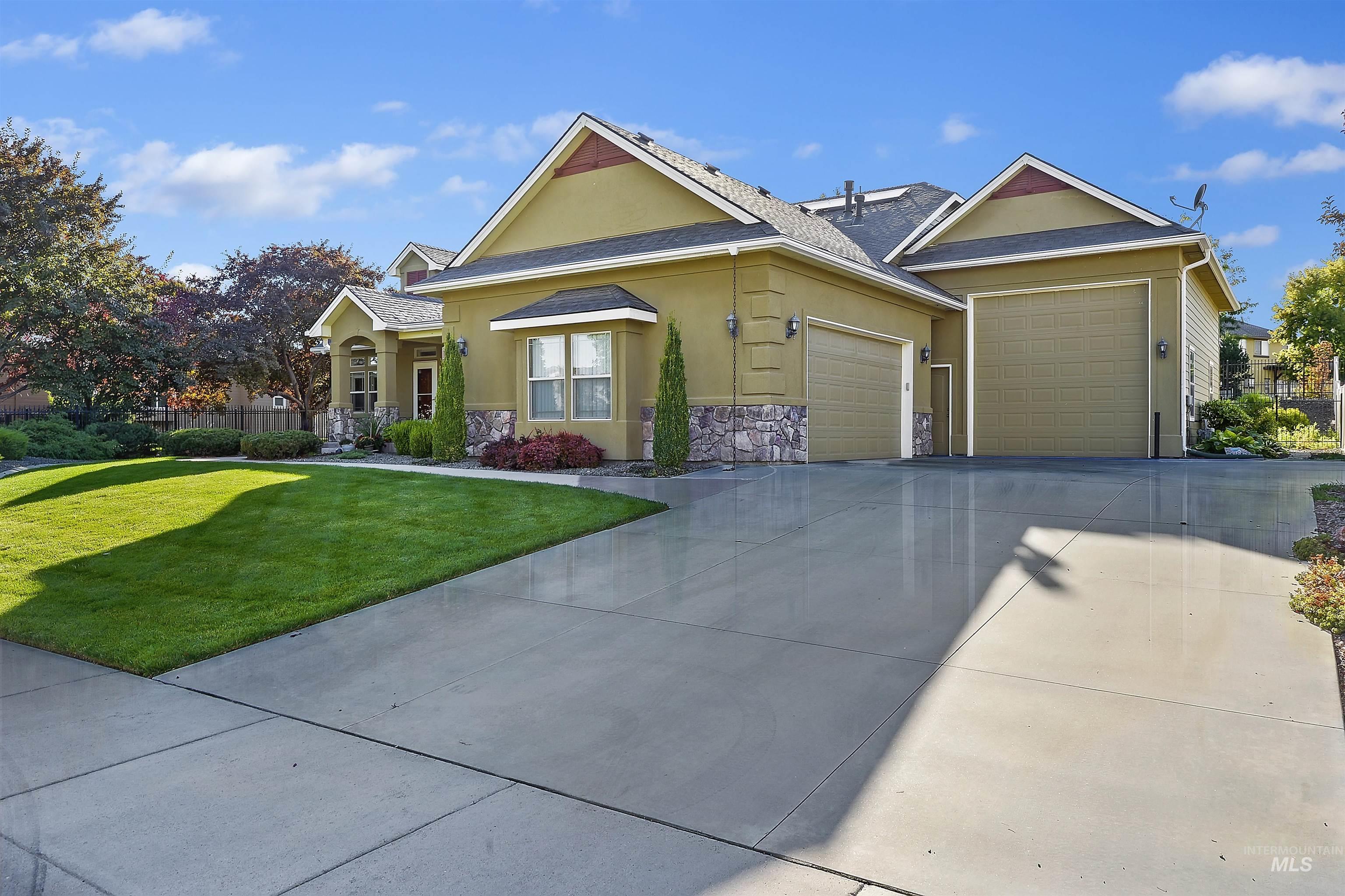 15591 Sequoia Grove Way, Caldwell, Idaho 83605, 4 Bedrooms Bedrooms, ,3.5 BathroomsBathrooms,Residential,For Sale,15591 Sequoia Grove Way,98859205