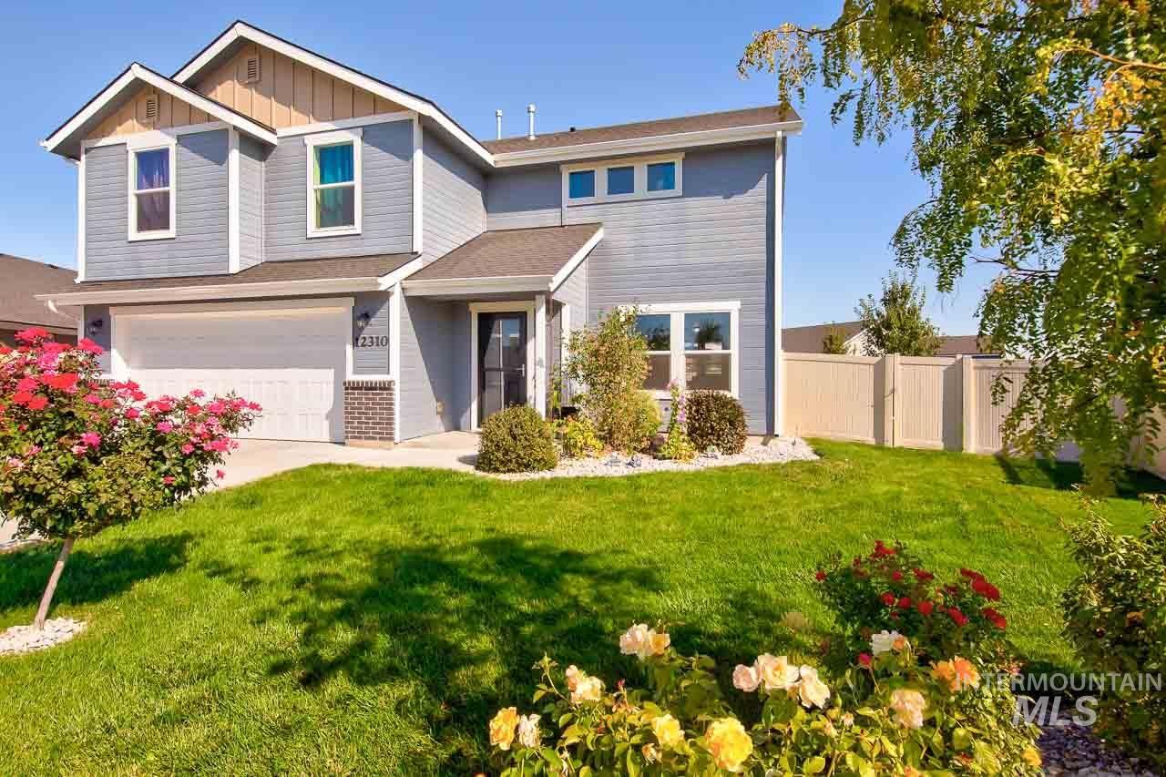 12310 W Hidden Point Dr, Star, Idaho 83669, 5 Bedrooms Bedrooms, ,2.5 BathroomsBathrooms,Residential,For Sale,12310 W Hidden Point Dr,98859916