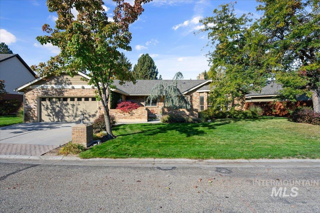 4861 Rivervista Place, Boise, Idaho 83714, 3 Bedrooms Bedrooms, ,2.5 BathroomsBathrooms,Residential,For Sale,4861 Rivervista Place,98861664