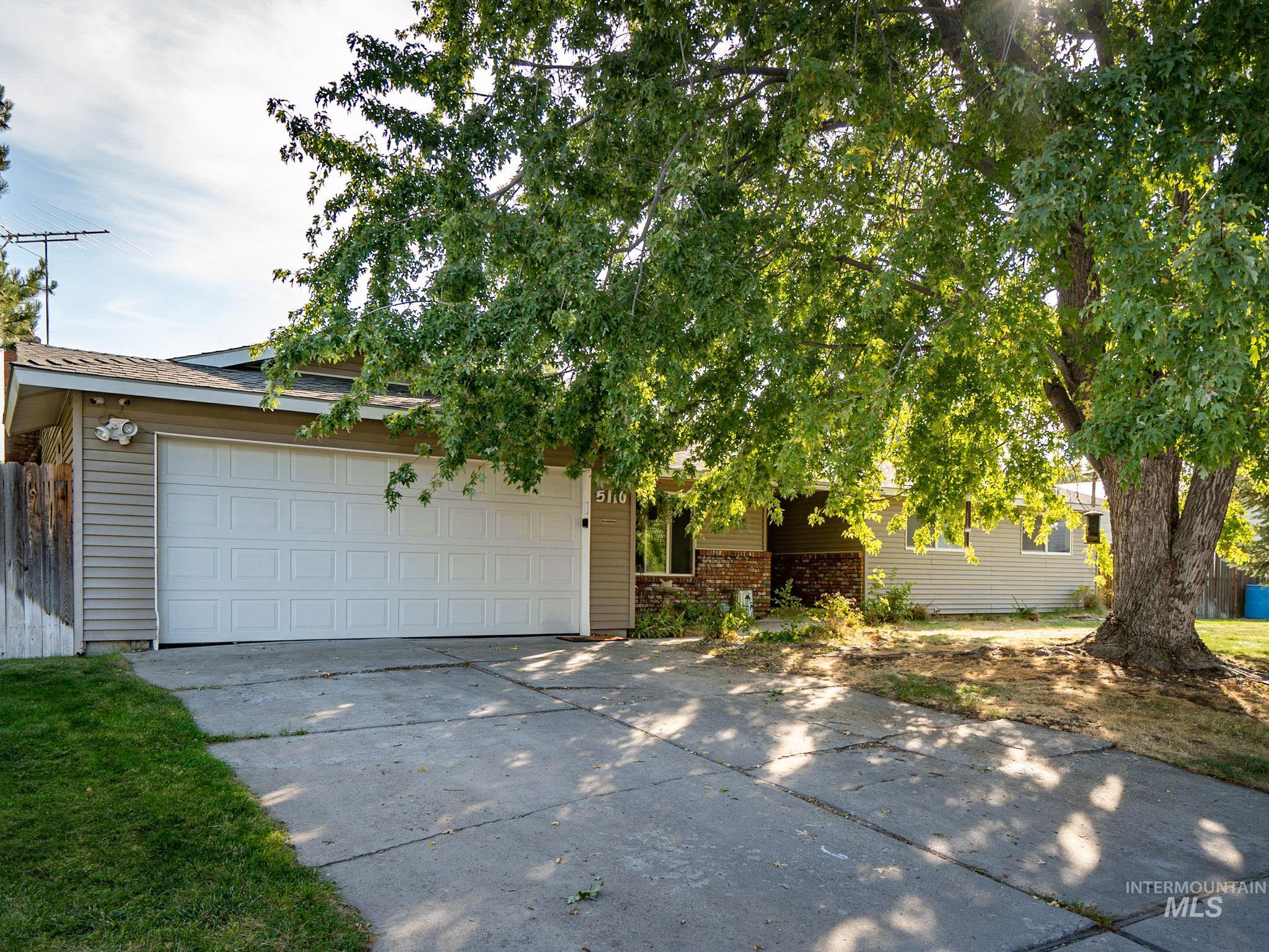 5110 S Latigo, Boise, Idaho 83709, 3 Bedrooms Bedrooms, ,2 BathroomsBathrooms,Residential,For Sale,5110 S Latigo,98861839