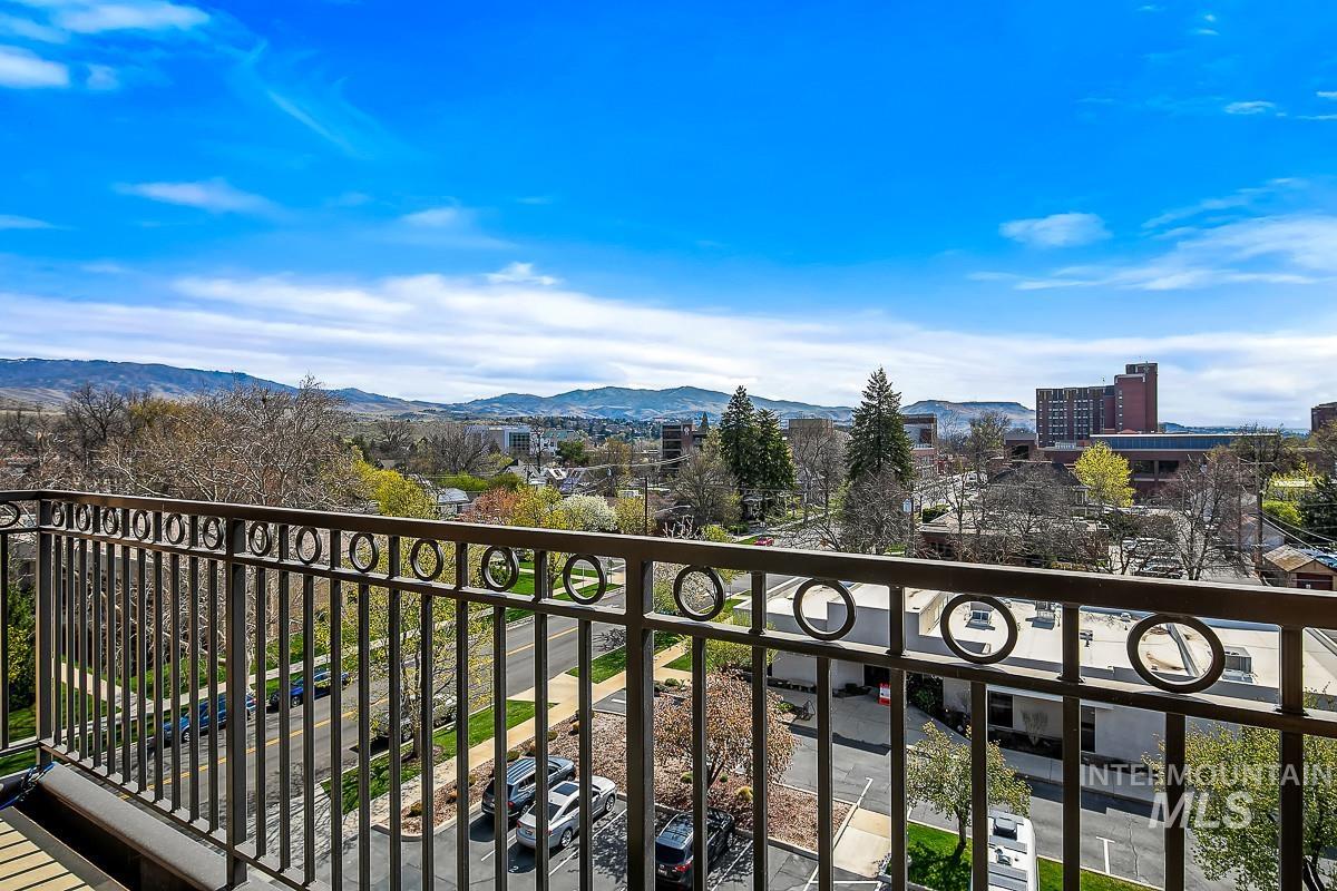 323 W Jefferson Street # 508, Boise, Idaho 83702, 1 Bedroom Bedrooms, ,1 BathroomBathrooms,Residential,For Sale,323 W Jefferson Street # 508,98864399