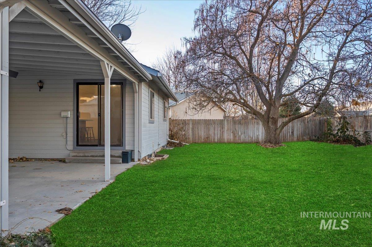 12567 W De Meyer St, Boise, Idaho 83713, 3 Bedrooms Bedrooms, ,3 BathroomsBathrooms,Residential,For Sale,12567 W De Meyer St,98864759