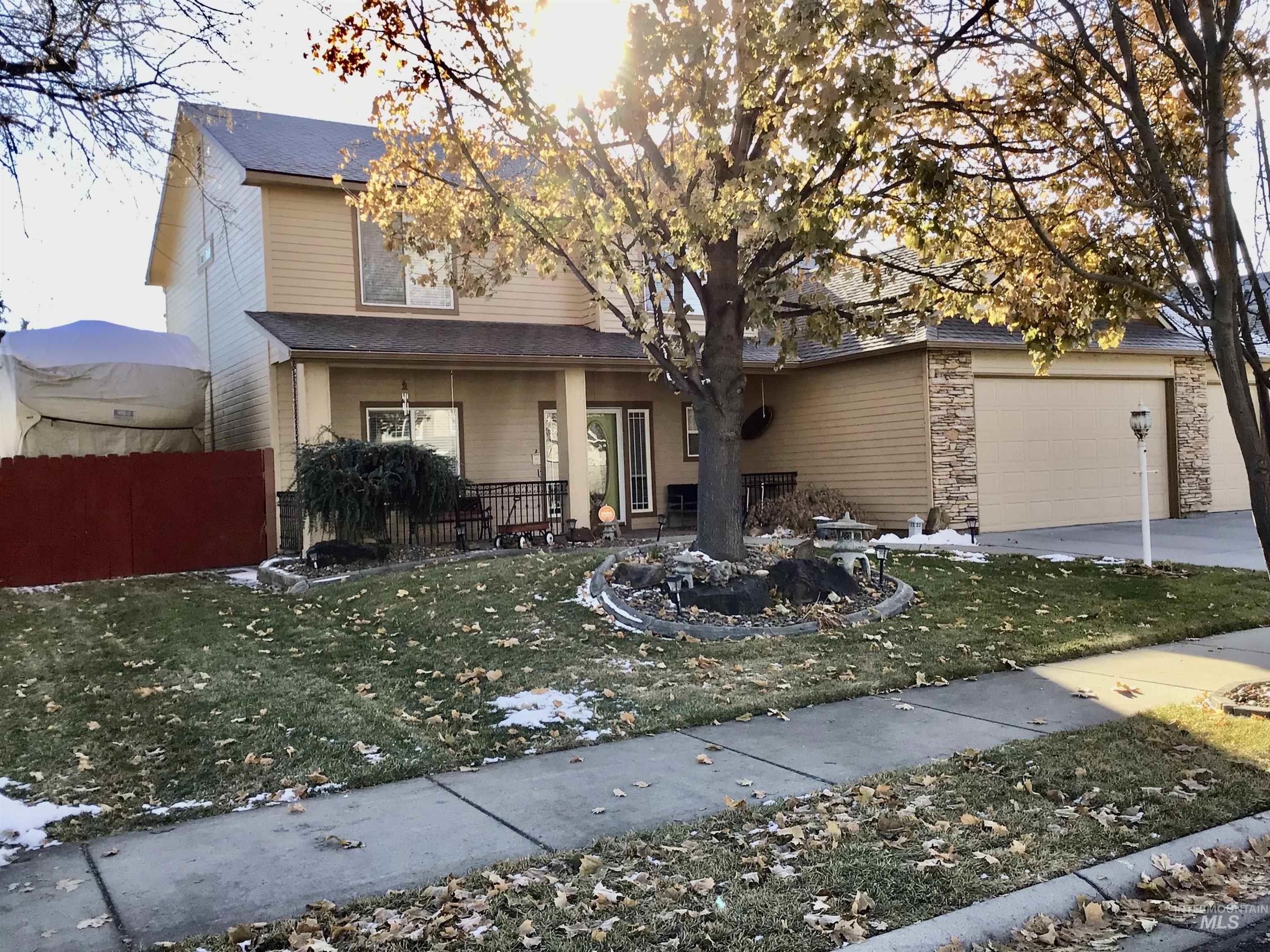 2473 E Green Canyon Dr, Meridian, Idaho 83642, 4 Bedrooms Bedrooms, ,2.5 BathroomsBathrooms,Residential,For Sale,2473 E Green Canyon Dr,98864868