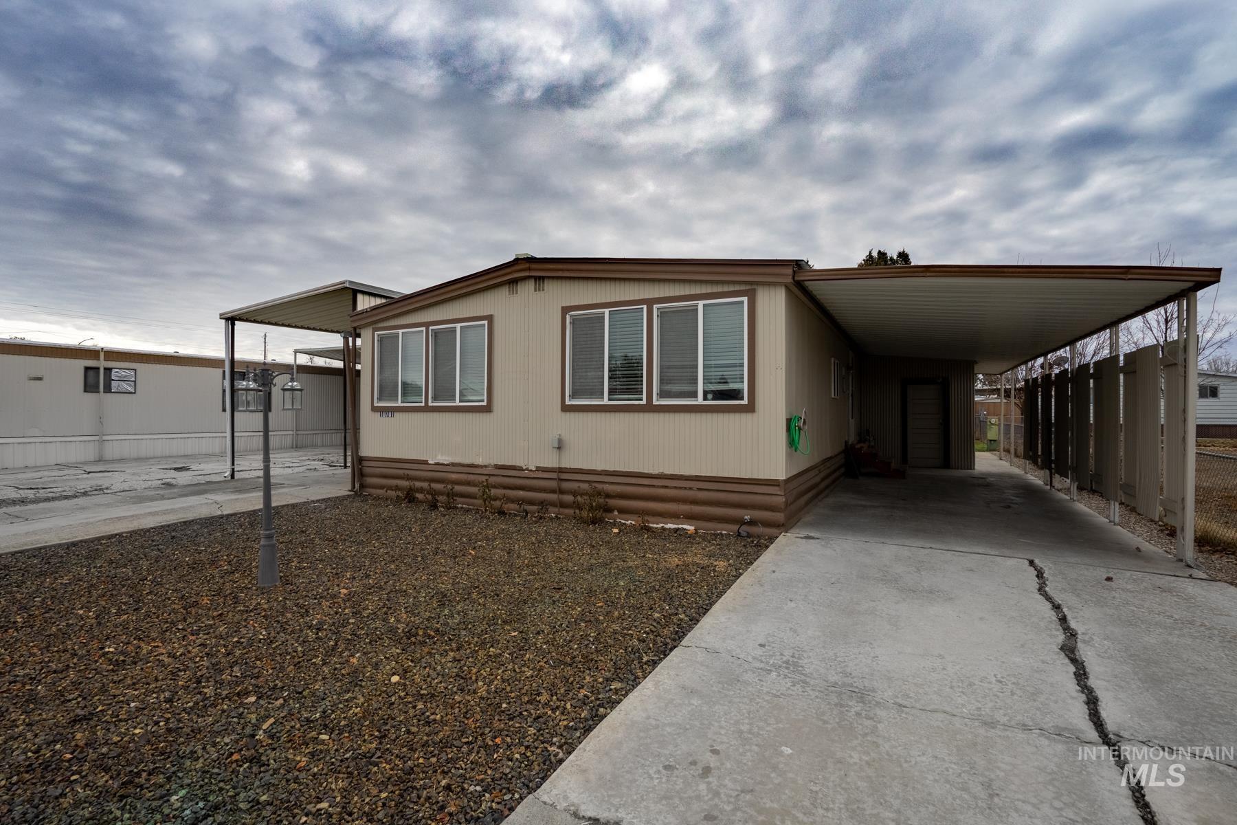 10701 W Java, Boise, Idaho 83713, 2 Bedrooms Bedrooms, ,2 BathroomsBathrooms,Residential,For Sale,10701 W Java,98865731