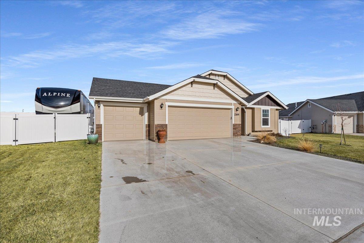 2164 Navigator St, Middleton, Idaho 83644, 3 Bedrooms Bedrooms, ,2 BathroomsBathrooms,Residential,For Sale,2164 Navigator St,98867023