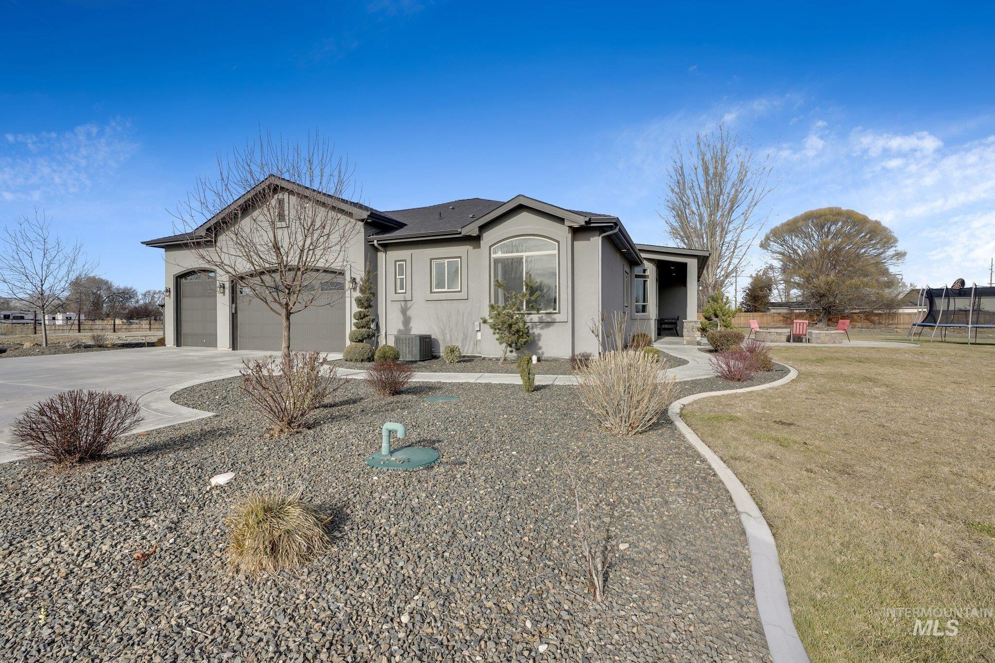 22646 Redemption Ln, Middleton, Idaho 83644, 4 Bedrooms Bedrooms, ,2.5 BathroomsBathrooms,Residential,For Sale,22646 Redemption Ln,98867212