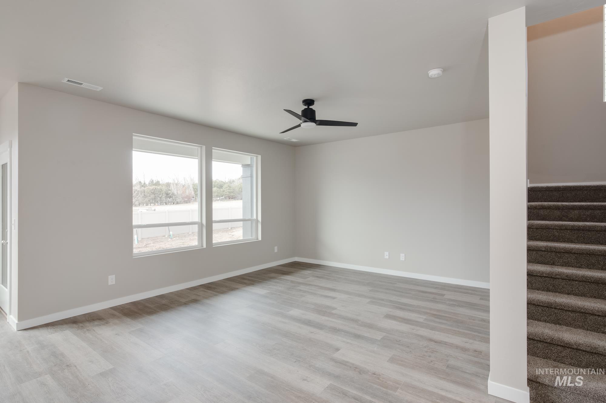 3009 N Bowknot Lake Ave, Star, Idaho 83669, 4 Bedrooms Bedrooms, ,2.5 BathroomsBathrooms,Residential,For Sale,3009 N Bowknot Lake Ave,98867565