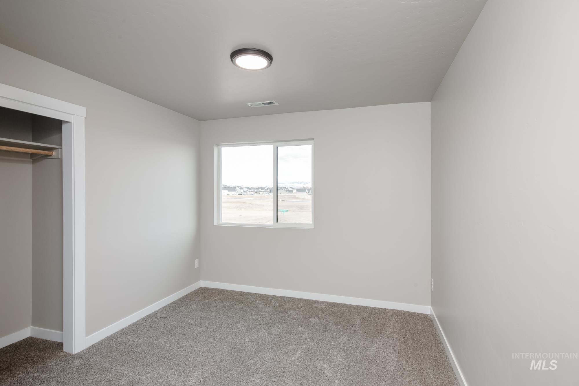 3009 N Bowknot Lake Ave, Star, Idaho 83669, 4 Bedrooms Bedrooms, ,2.5 BathroomsBathrooms,Residential,For Sale,3009 N Bowknot Lake Ave,98867565