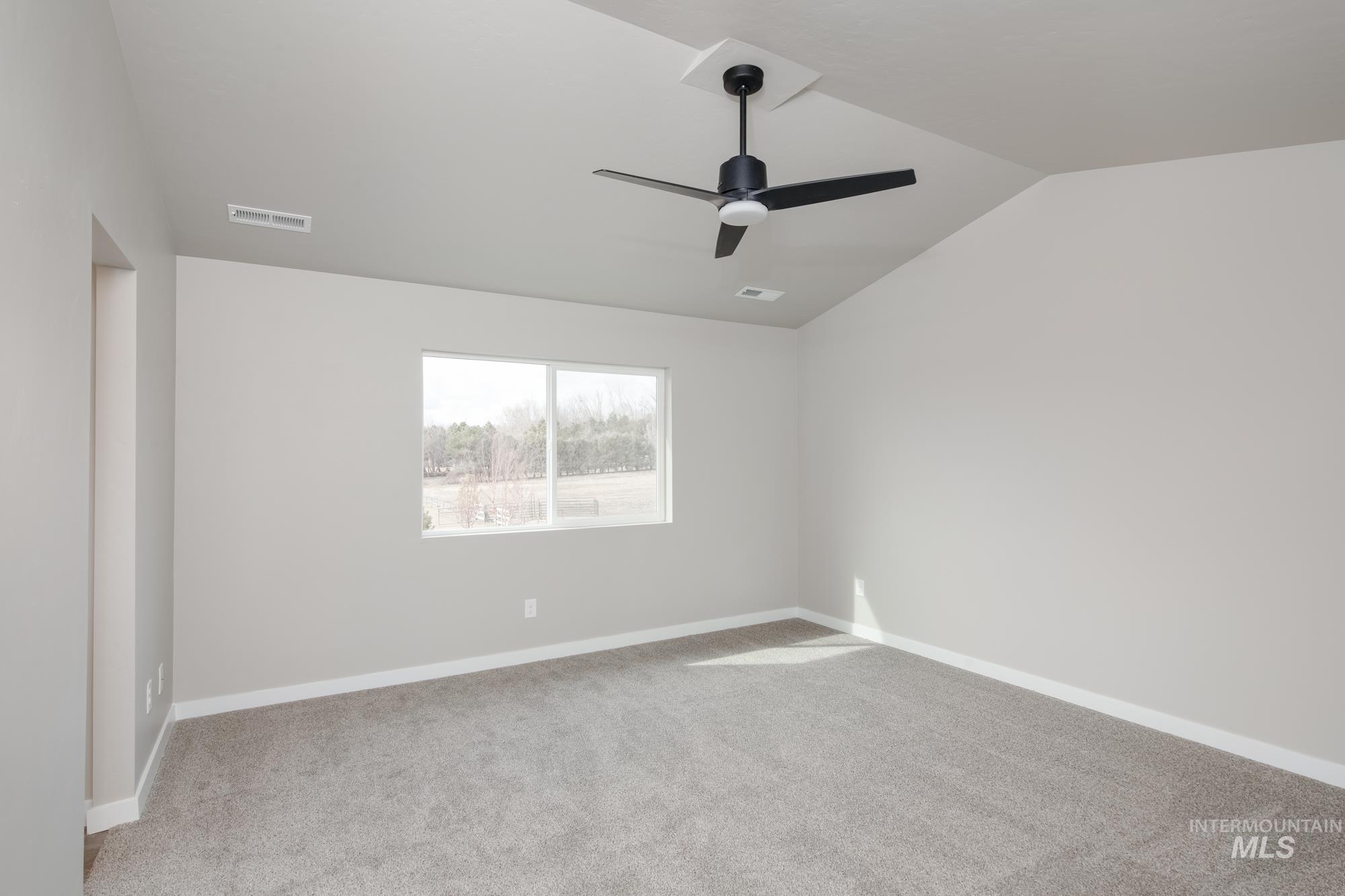 3009 N Bowknot Lake Ave, Star, Idaho 83669, 4 Bedrooms Bedrooms, ,2.5 BathroomsBathrooms,Residential,For Sale,3009 N Bowknot Lake Ave,98867565