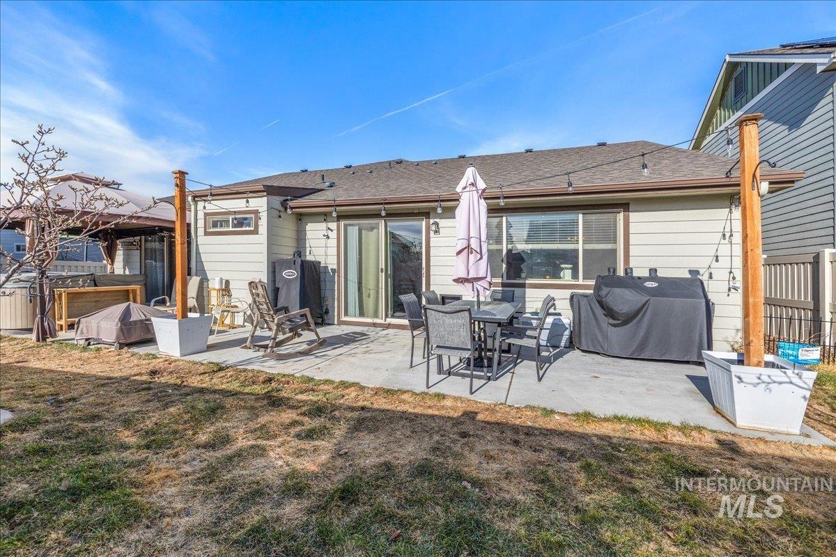 1479 W Sagwon, Kuna, Idaho 83634, 3 Bedrooms Bedrooms, ,2.5 BathroomsBathrooms,Residential,For Sale,1479 W Sagwon,98867571