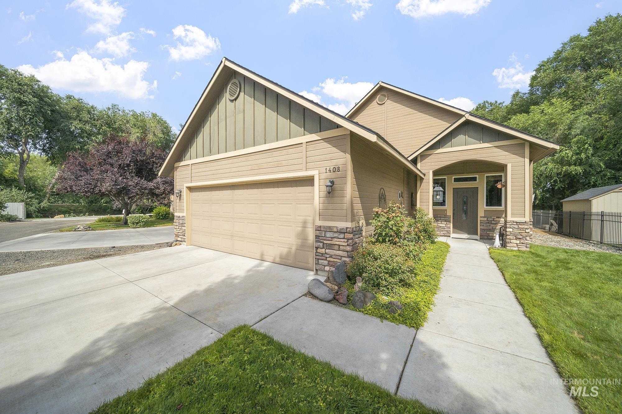 1408 Sandal Creek Ave, Nampa, Idaho 83686, 4 Bedrooms Bedrooms, ,2.5 BathroomsBathrooms,Residential,For Sale,1408 Sandal Creek Ave,98867623