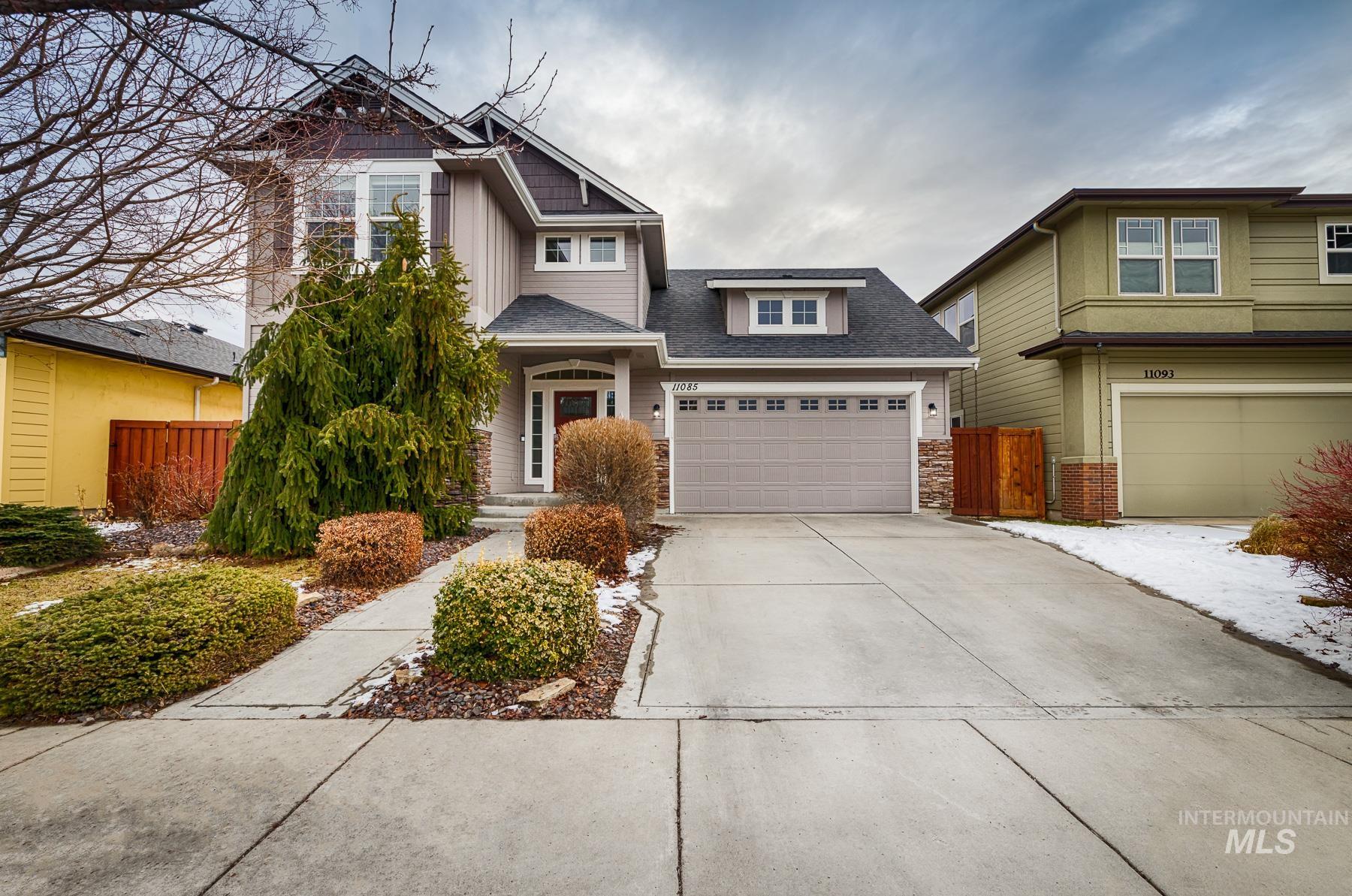 11085 W Petunia Drive, Boise, Idaho 83709, 3 Bedrooms Bedrooms, ,2.5 BathroomsBathrooms,Residential,For Sale,11085 W Petunia Drive,98867663