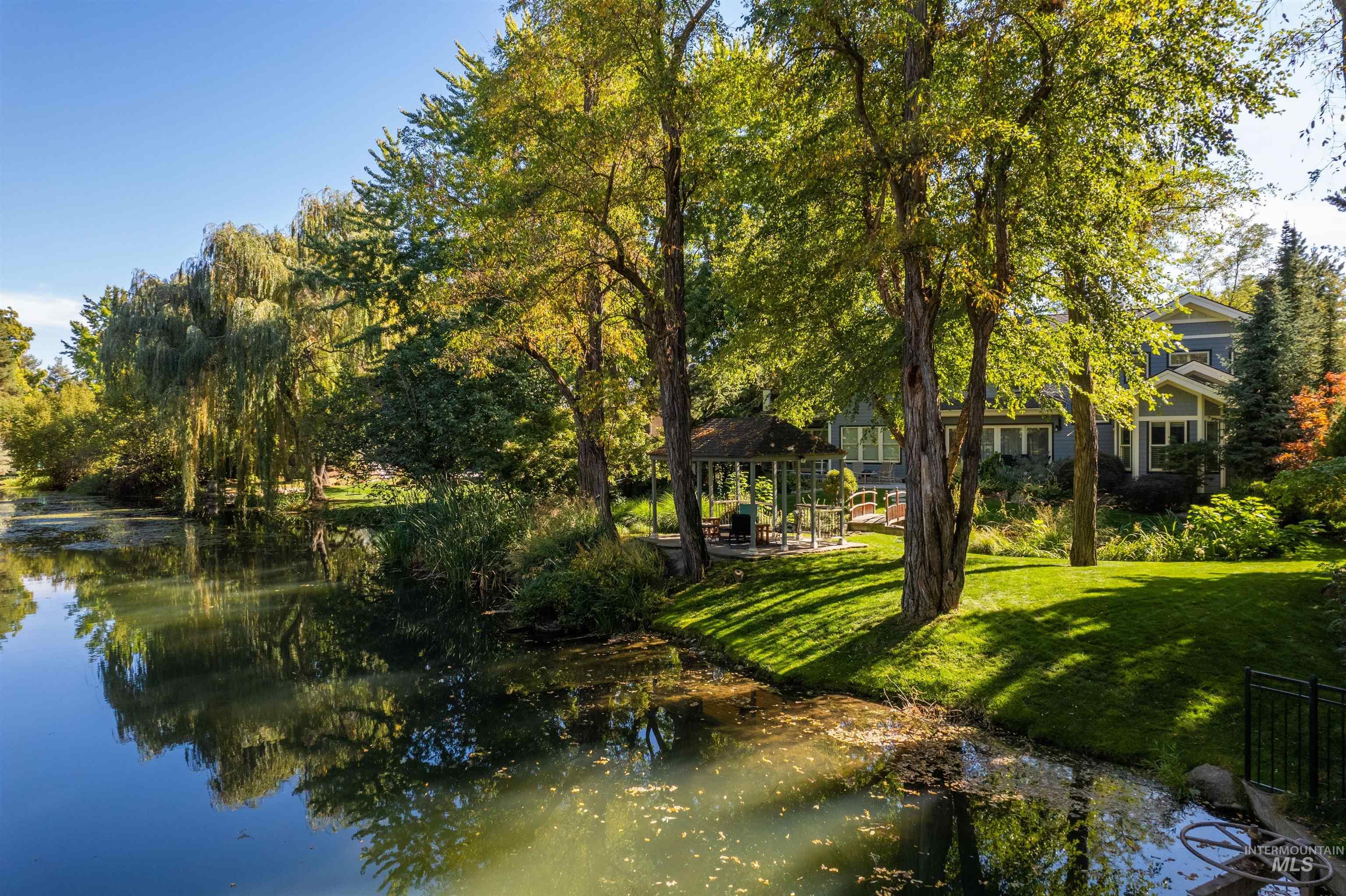 876 E Pennsylvania Lane, Boise, Idaho 83706, 6 Bedrooms Bedrooms, ,5.5 BathroomsBathrooms,Residential,For Sale,876 E Pennsylvania Lane,98867676