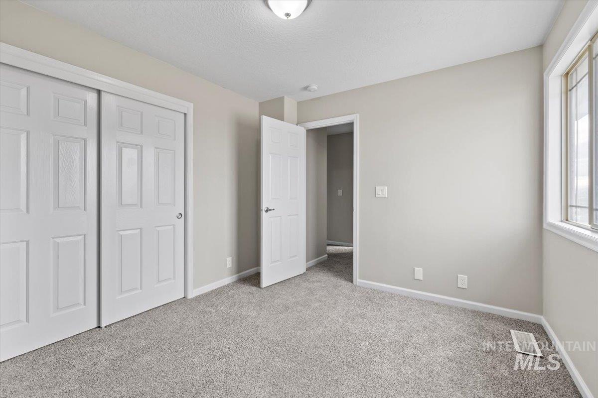 25404 Arroyo Ct, Caldwell, Idaho 83607, 5 Bedrooms Bedrooms, ,3.5 BathroomsBathrooms,Residential,For Sale,25404 Arroyo Ct,98867711