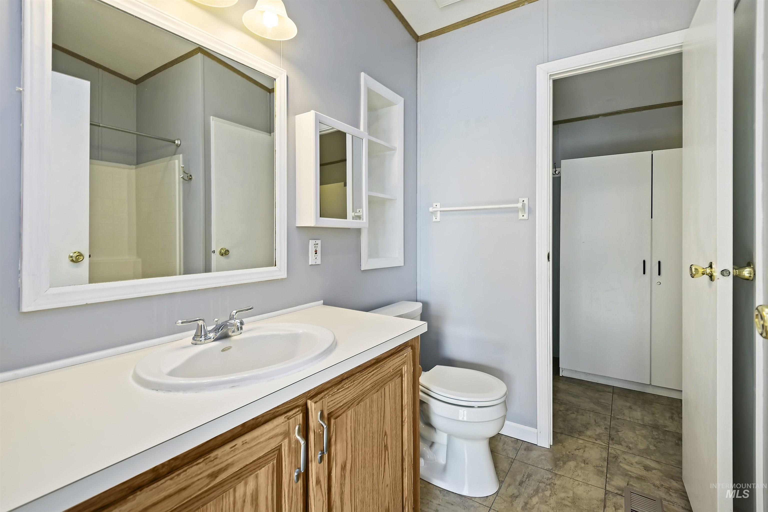 11474 W Graham, Nampa, Idaho 83651, 3 Bedrooms Bedrooms, ,2 BathroomsBathrooms,Residential,For Sale,11474 W Graham,98867730