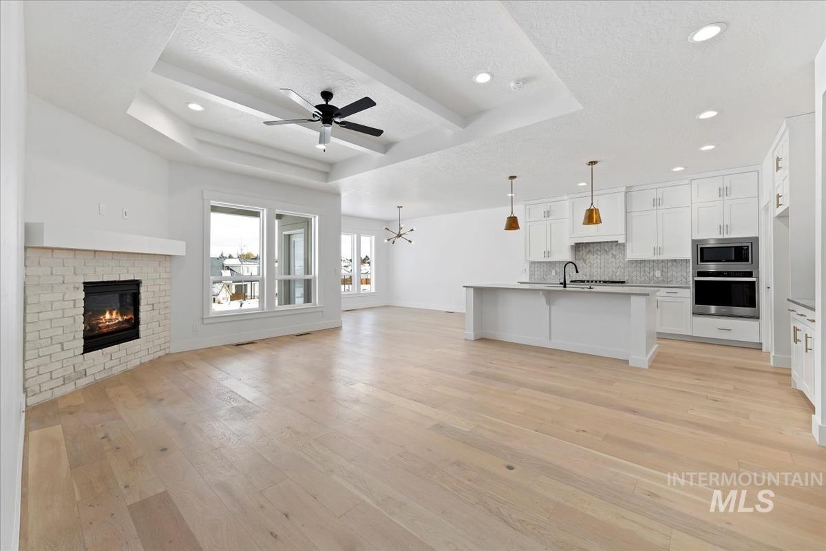 11401 W Helenium Dr, Star, Idaho 83669, 3 Bedrooms Bedrooms, ,2 BathroomsBathrooms,Residential,For Sale,11401 W Helenium Dr,98867735
