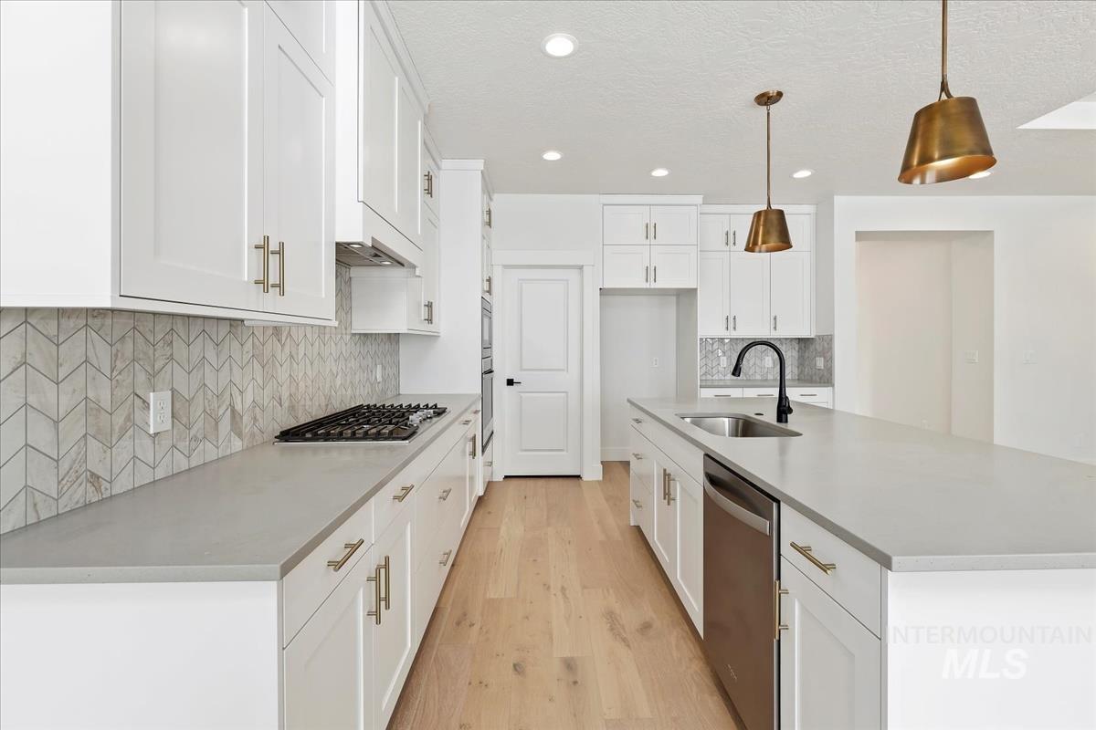 11401 W Helenium Dr, Star, Idaho 83669, 3 Bedrooms Bedrooms, ,2 BathroomsBathrooms,Residential,For Sale,11401 W Helenium Dr,98867735