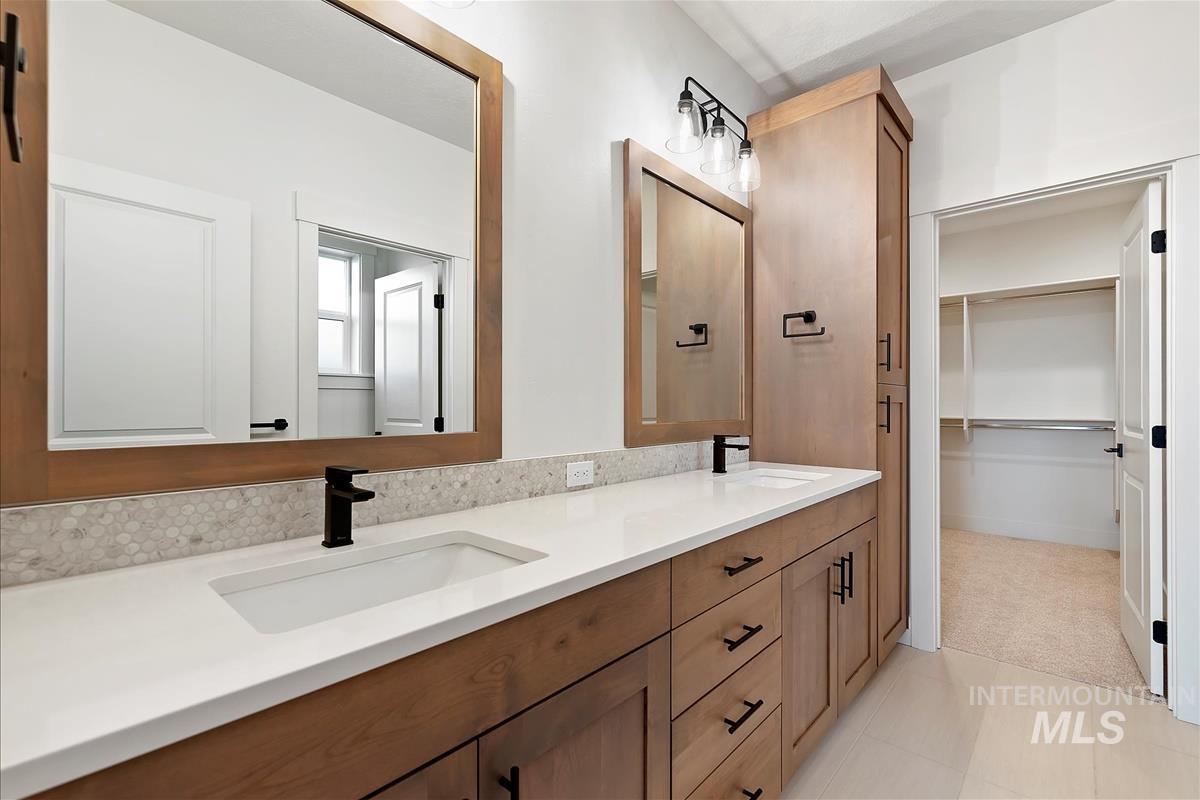 11229 W Heliopsis Dr, Star, Idaho 83669, 3 Bedrooms Bedrooms, ,2.5 BathroomsBathrooms,Residential,For Sale,11229 W Heliopsis Dr,98867736
