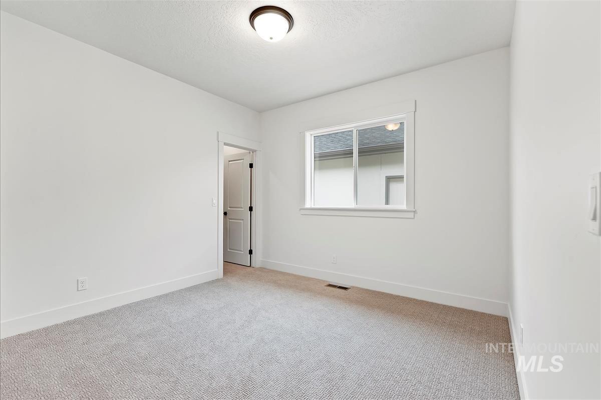 11229 W Heliopsis Dr, Star, Idaho 83669, 3 Bedrooms Bedrooms, ,2.5 BathroomsBathrooms,Residential,For Sale,11229 W Heliopsis Dr,98867736
