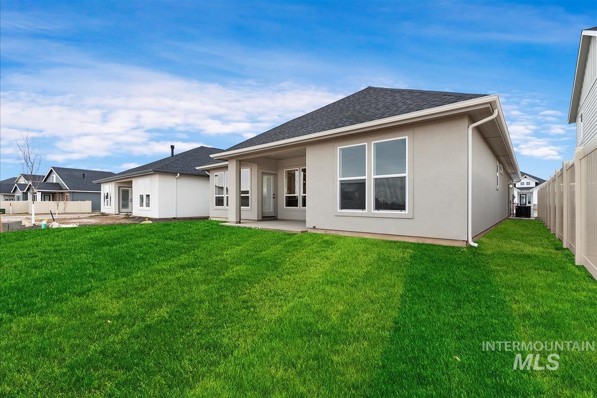 11229 W Heliopsis Dr, Star, Idaho 83669, 3 Bedrooms Bedrooms, ,2.5 BathroomsBathrooms,Residential,For Sale,11229 W Heliopsis Dr,98867736
