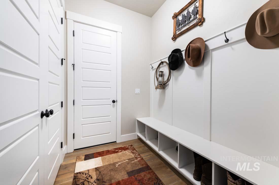 8351 W Brooks Dr, Boise, Idaho 83714, ,3 BathroomsBathrooms,Rental,For Sale,8351 W Brooks Dr,98867740