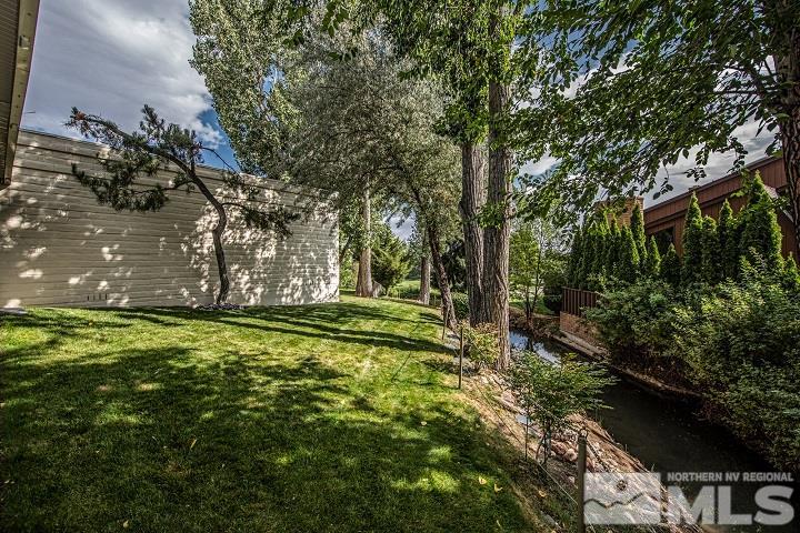 Photo #4: 200012939 Listing 