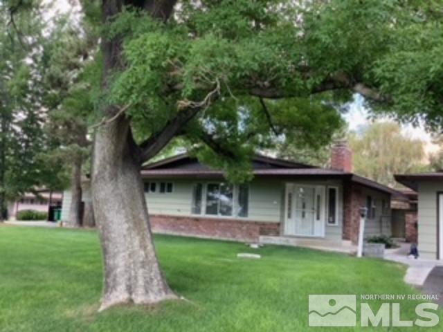 More Details about MLS # 220011928 : 3527 E HIDDEN VALLEY DR