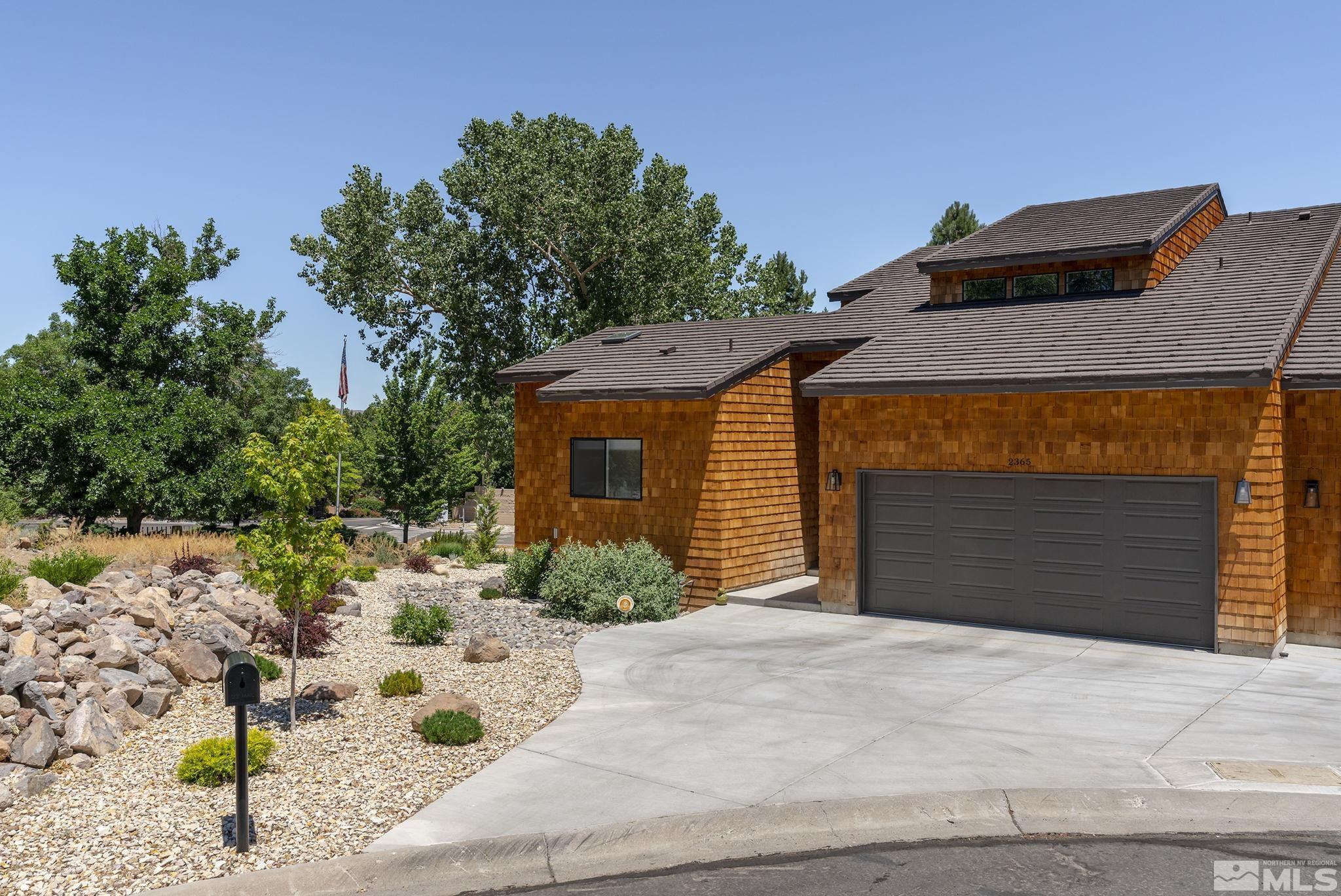 More Details about MLS # 220014688 : 2365 N HARBOR CIR