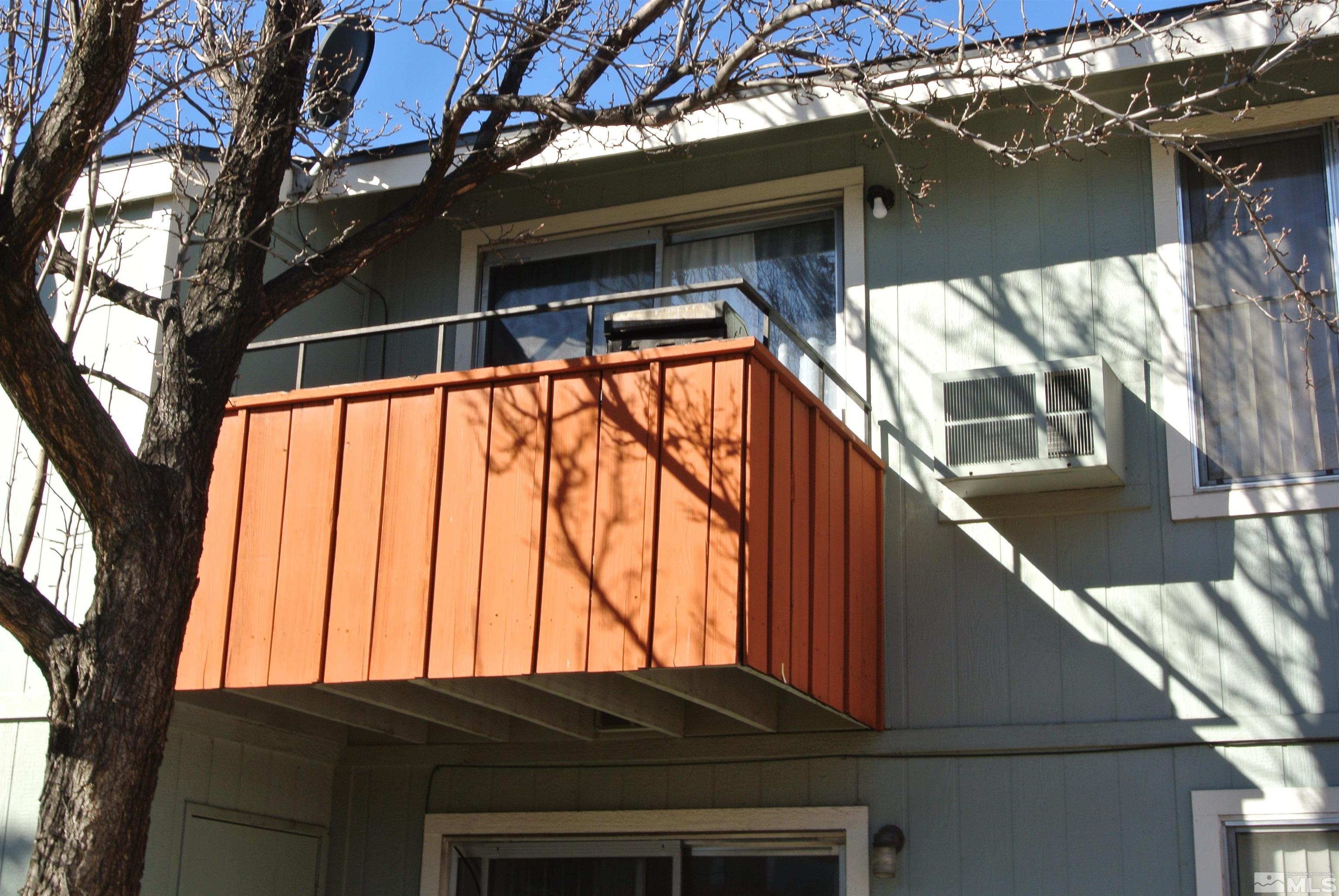 More Details about MLS # 230001131 : 4608 NEIL ROAD APT 216