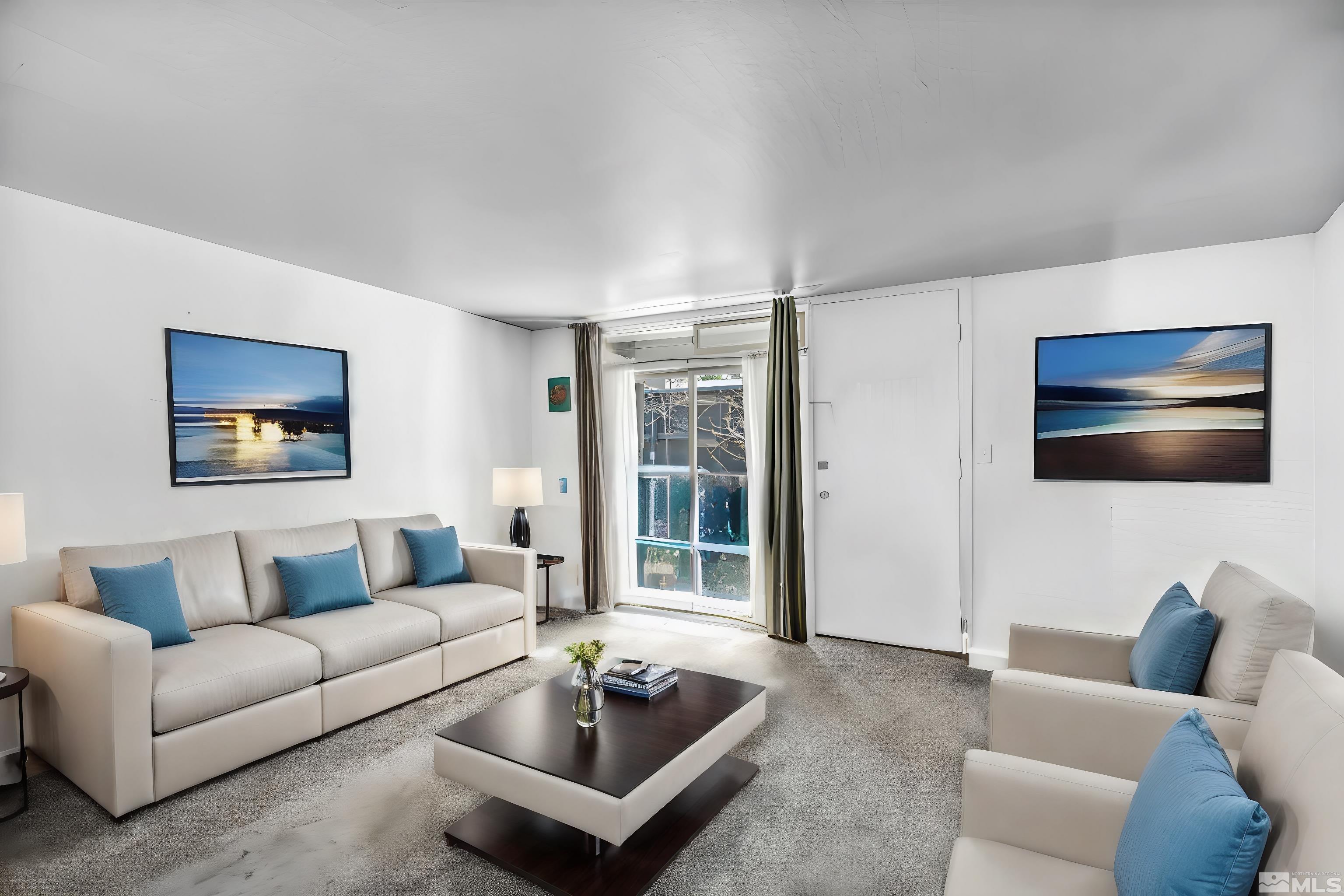 Photo #2: 240004598 Listing 