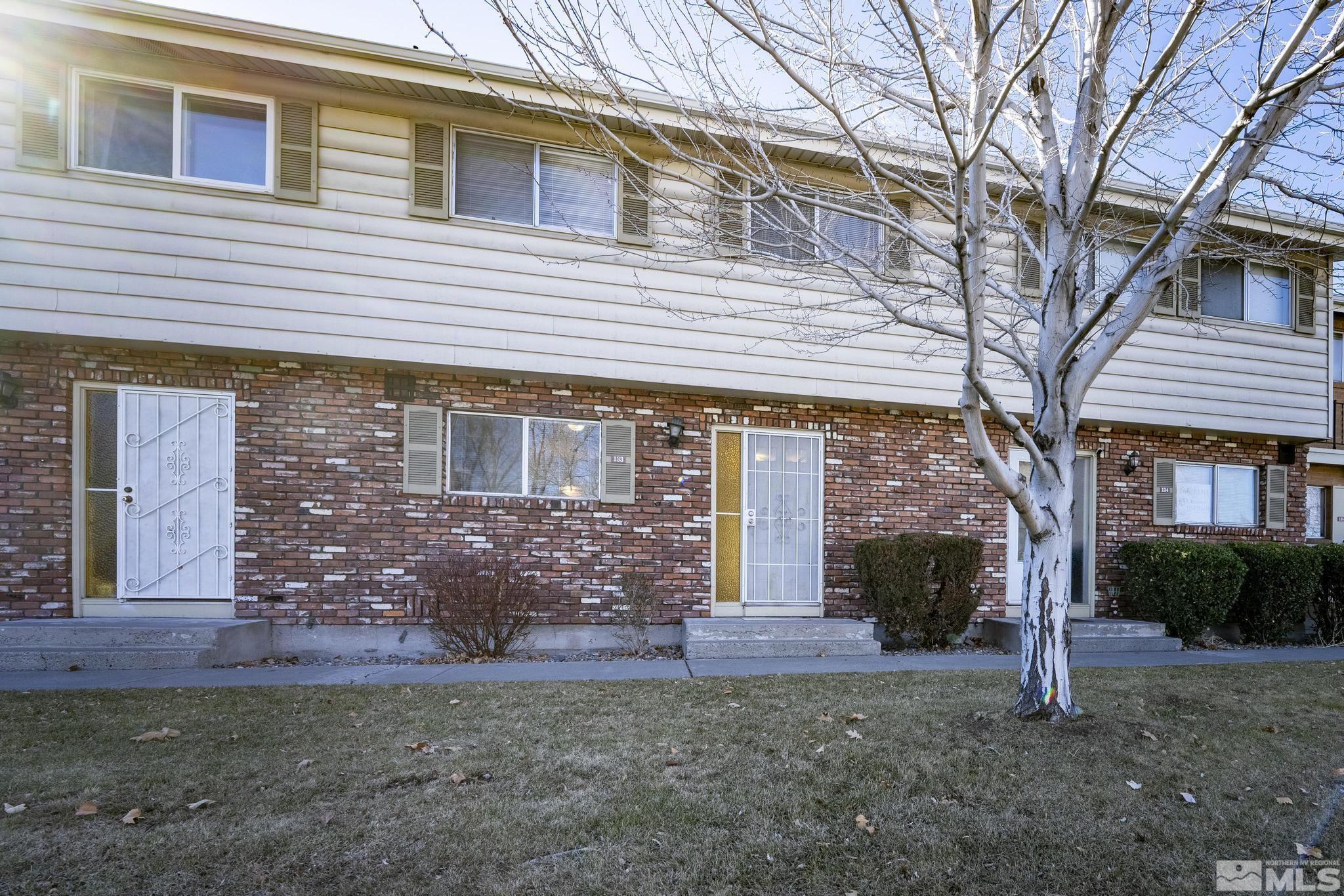 Photo #2: 250000517 Listing 