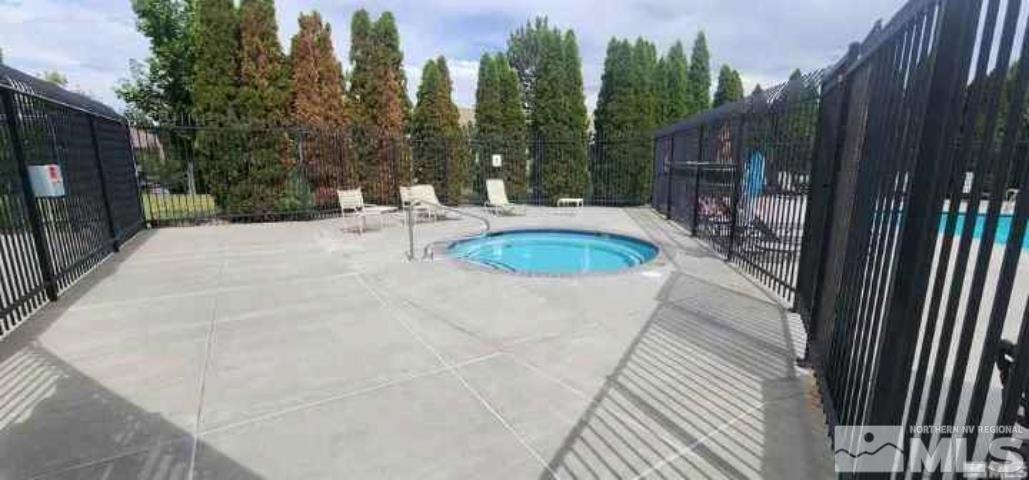 Photo #2: 250001115 Listing 
