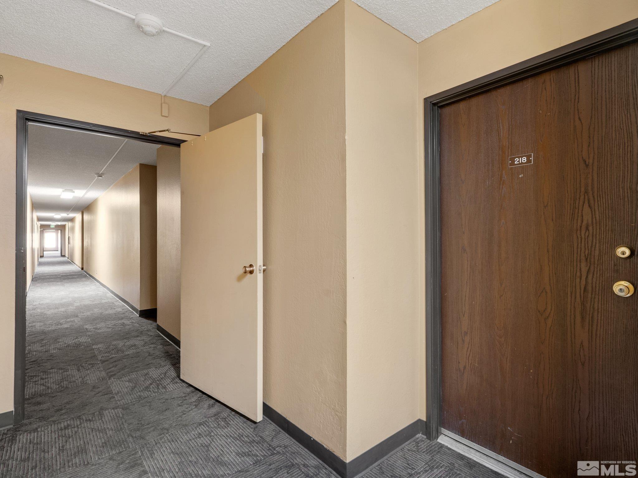 Photo #2: 250003144 Listing 