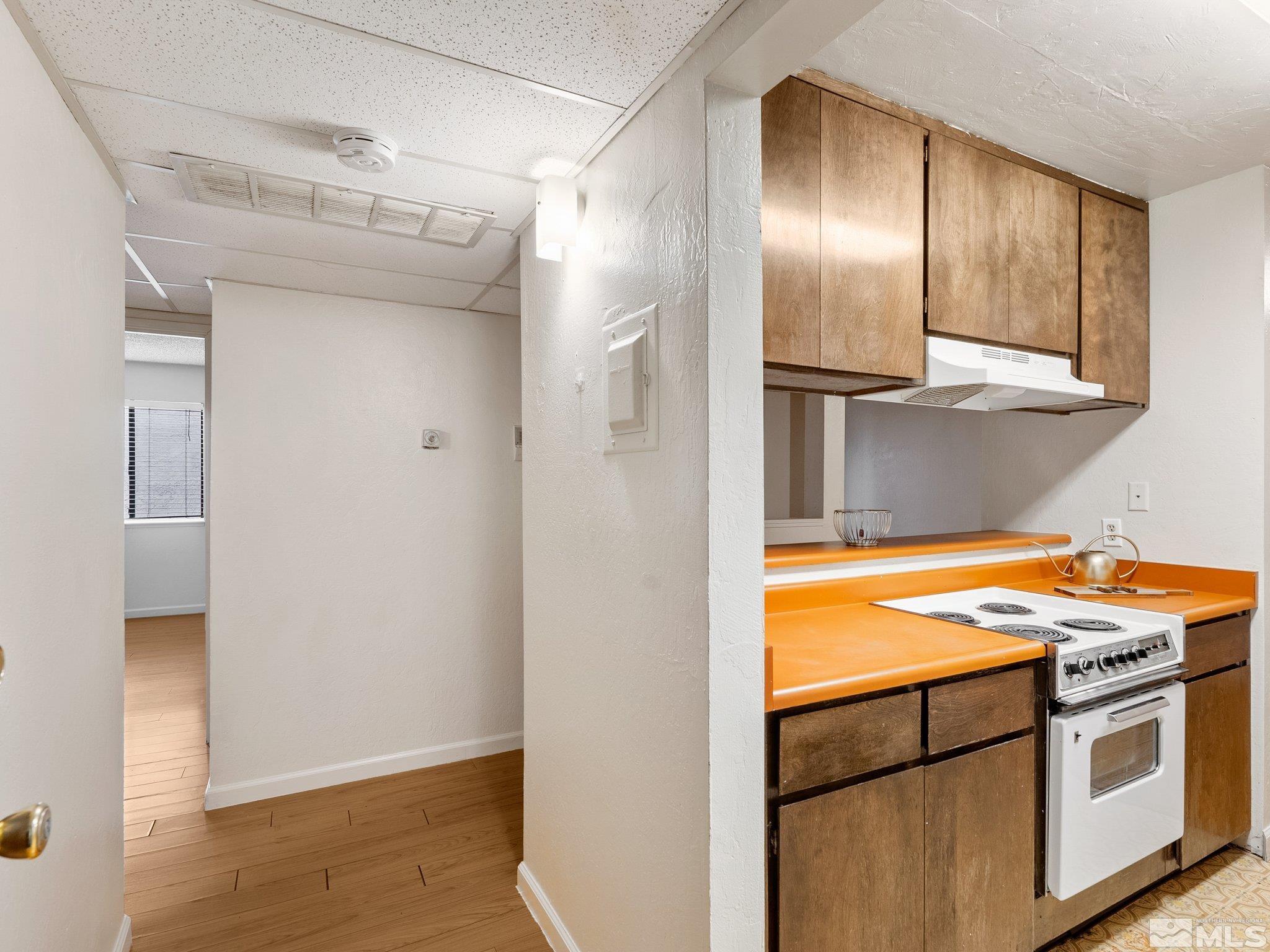 Photo #3: 250003144 Listing 