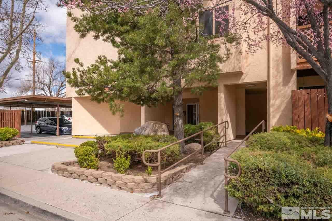 More Details about MLS # 250004674 : 2700 PLUMAS ST