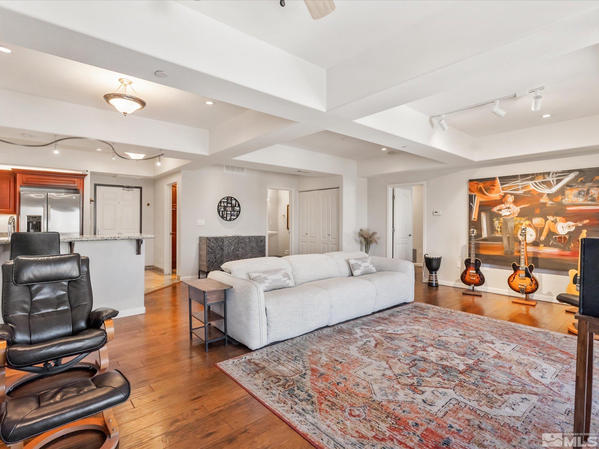 Photo #12: 250005366 Listing: Photo #12