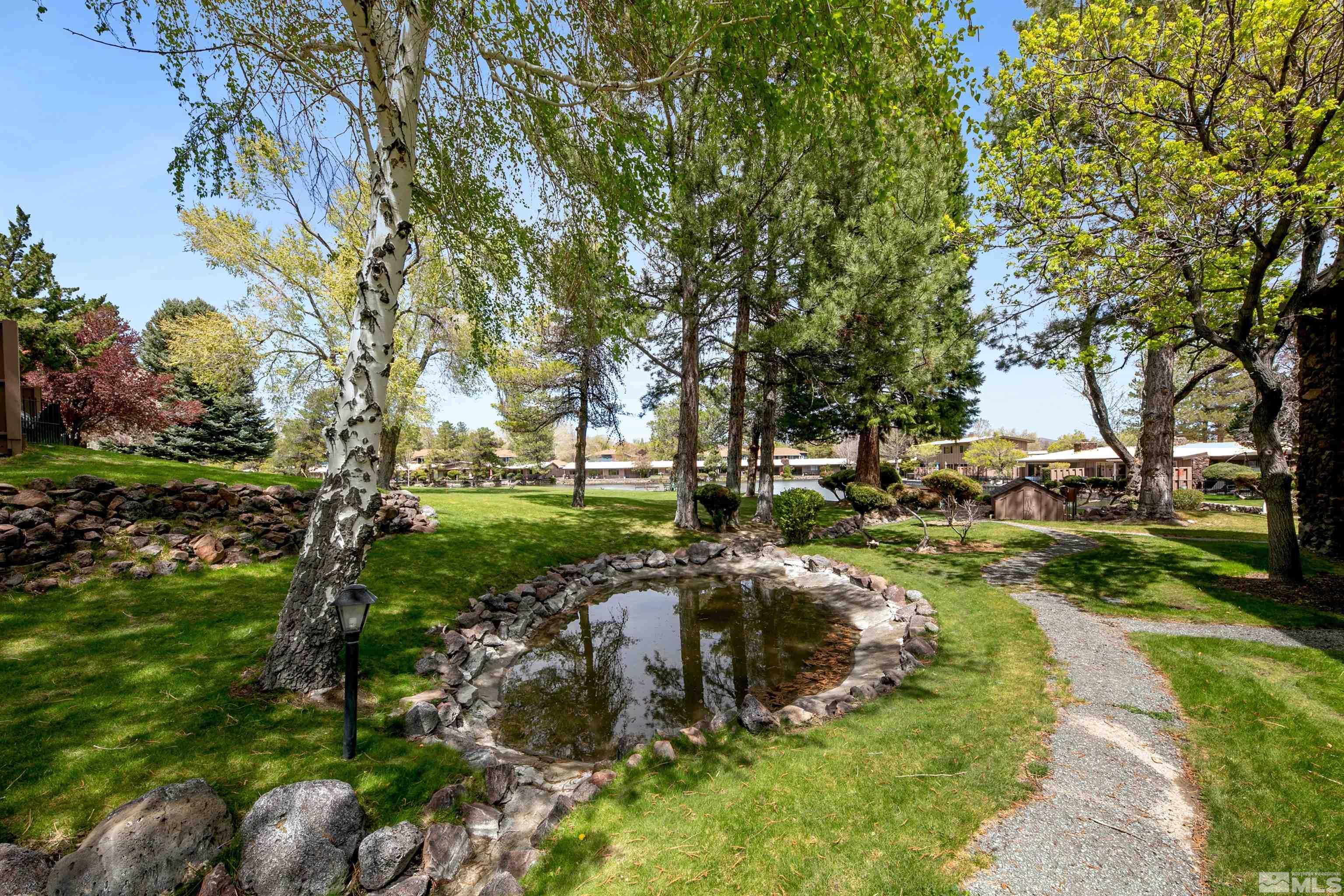 Photo #2: 250005408 Listing 