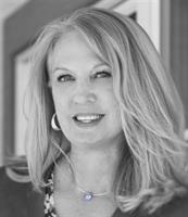 Christine Phillips