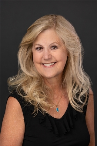 Virginia Curnutt