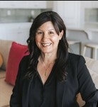 Lilia Suter